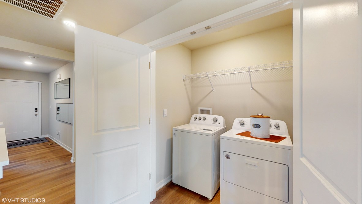 2786 Cecelia Drive Hiawatha IA 52233