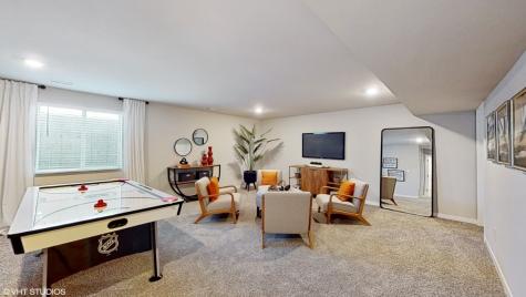 2786 Cecelia Drive Hiawatha IA 52233