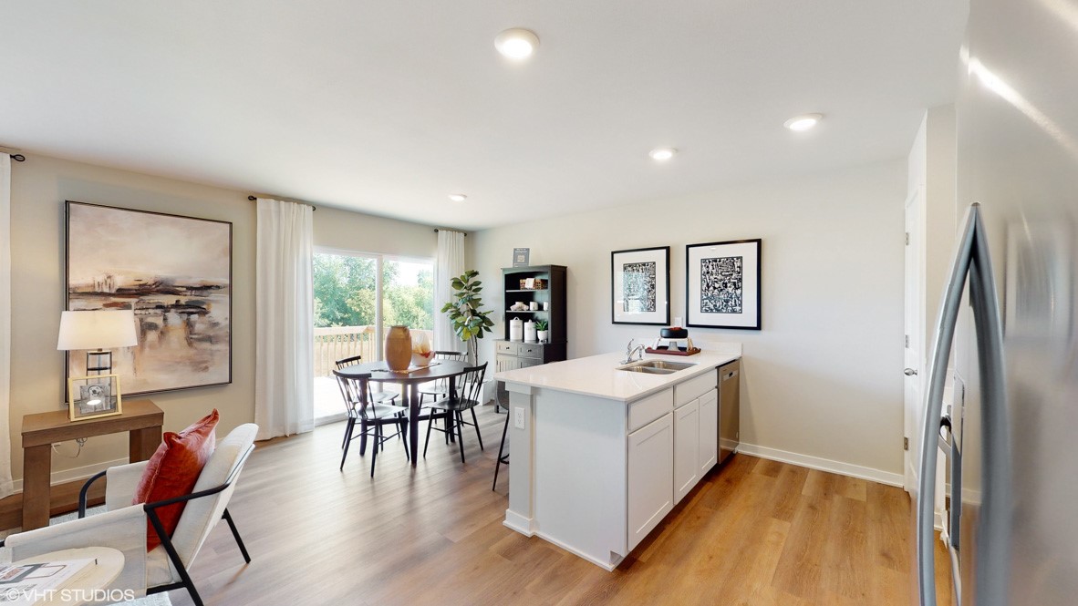 2786 Cecelia Drive Hiawatha IA 52233