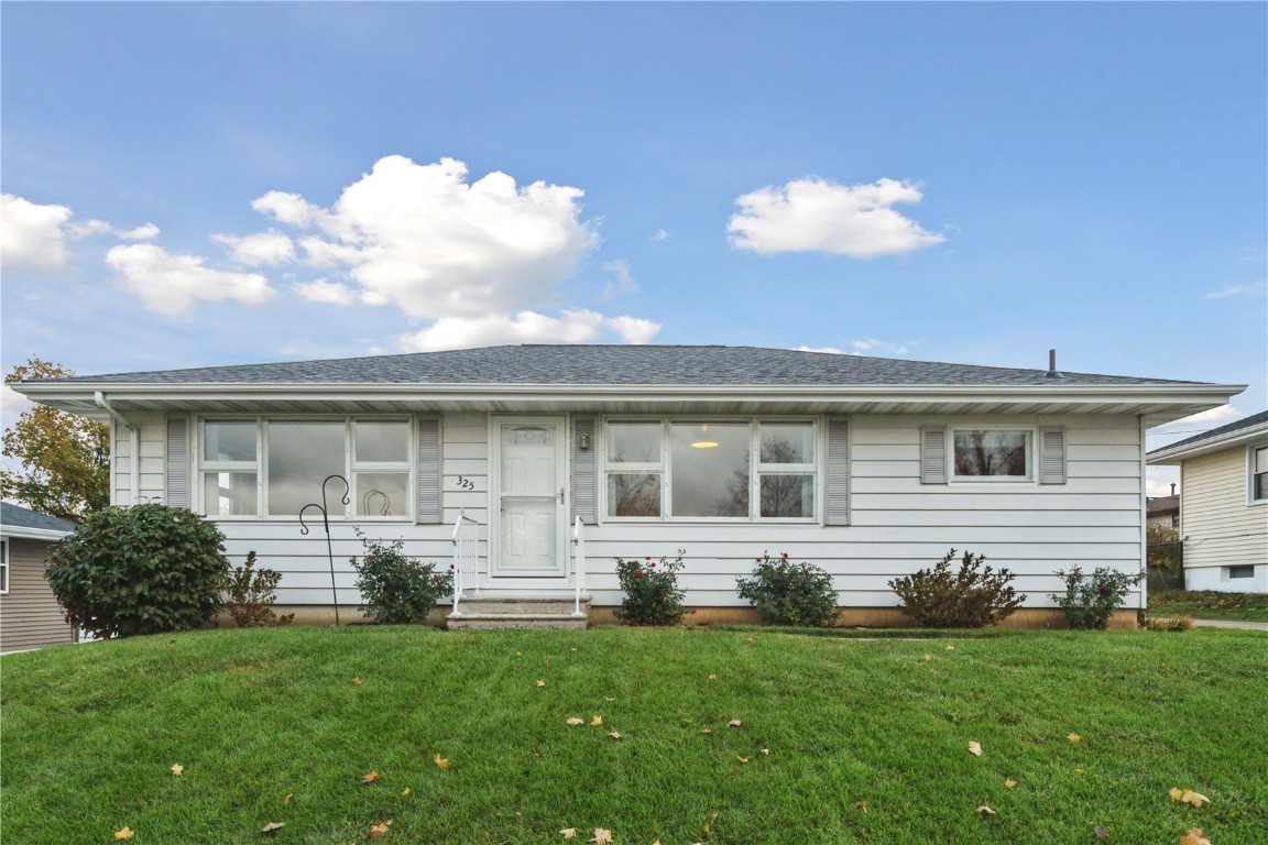 325 29th Street NW Cedar Rapids IA 52405