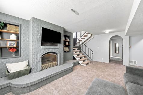 4801 Fruitwood Lane NW Cedar Rapids IA 52405
