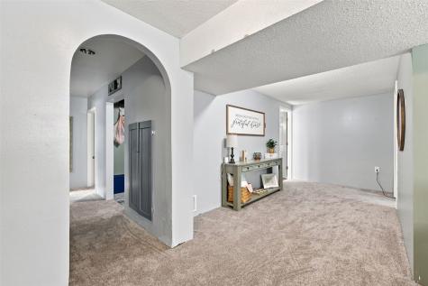 4801 Fruitwood Lane NW Cedar Rapids IA 52405