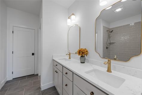 1399 Echo Ridge Lane Marion IA 52302