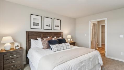 2790 Cecelia Drive Hiawatha IA 52233