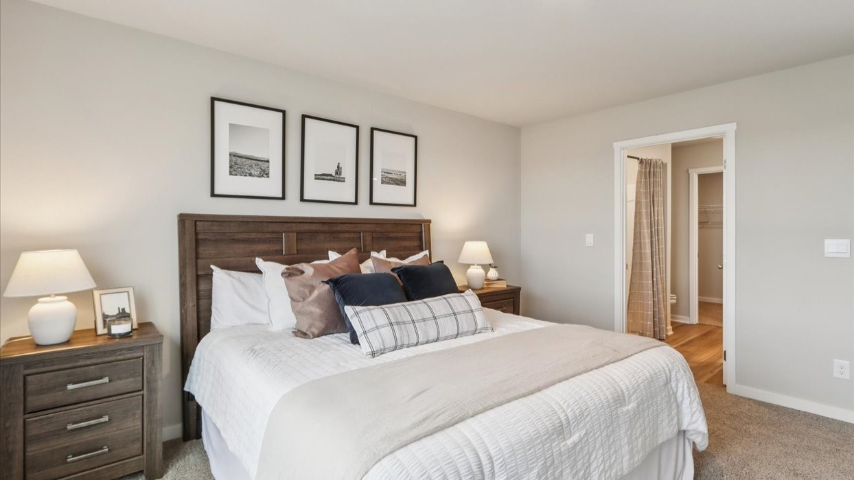 2790 Cecelia Drive Hiawatha IA 52233