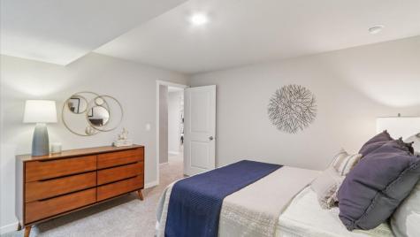 2790 Cecelia Drive Hiawatha IA 52233