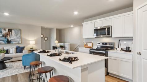 2790 Cecelia Drive Hiawatha IA 52233
