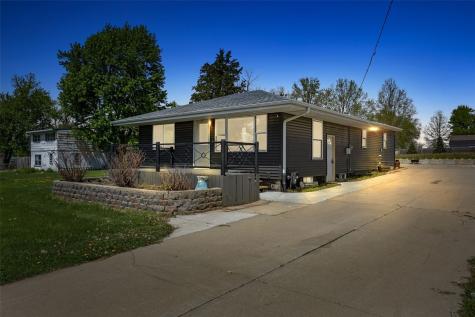 2630 Union Drive SW Cedar Rapids IA 52404