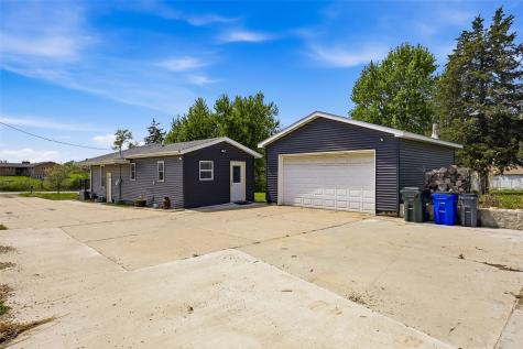 2630 Union Drive SW Cedar Rapids IA 52404