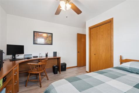 525 Southview Drive Central City IA 52214