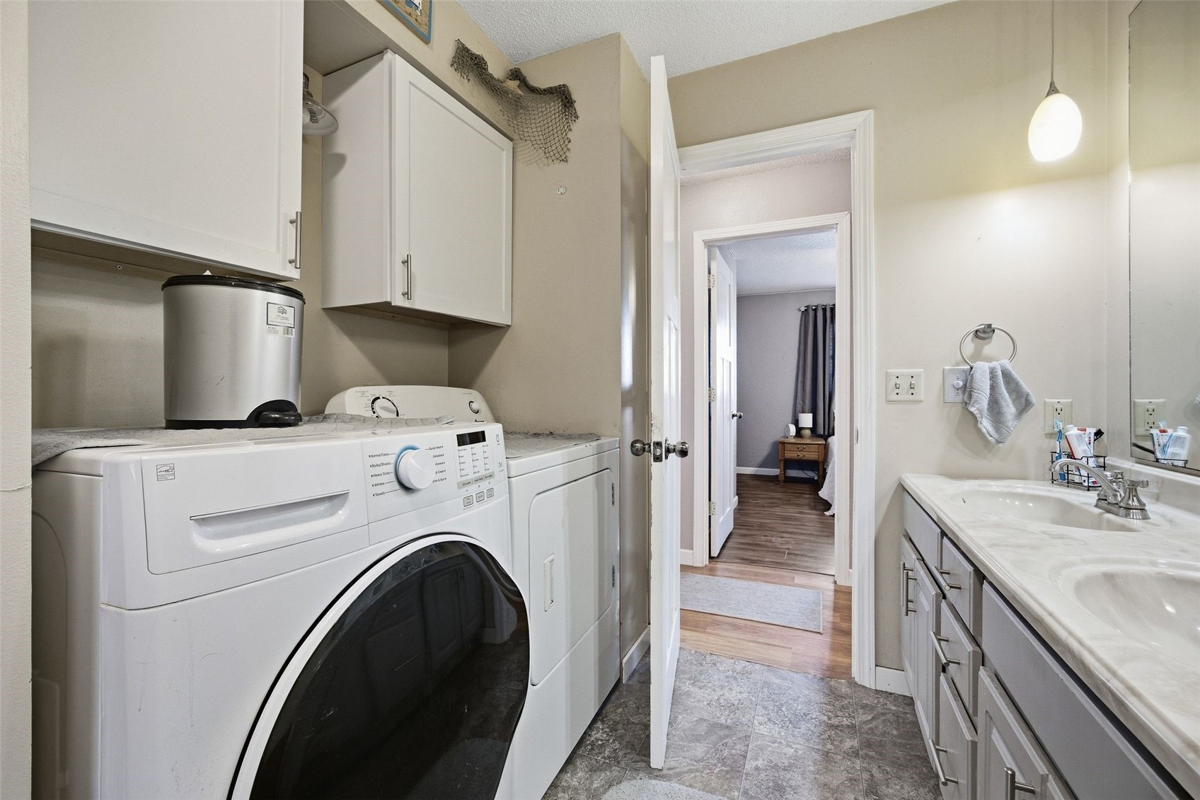 404 A Avenue Atkins IA 52206