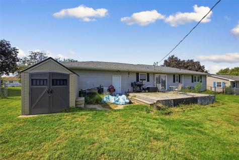 404 A Avenue Atkins IA 52206