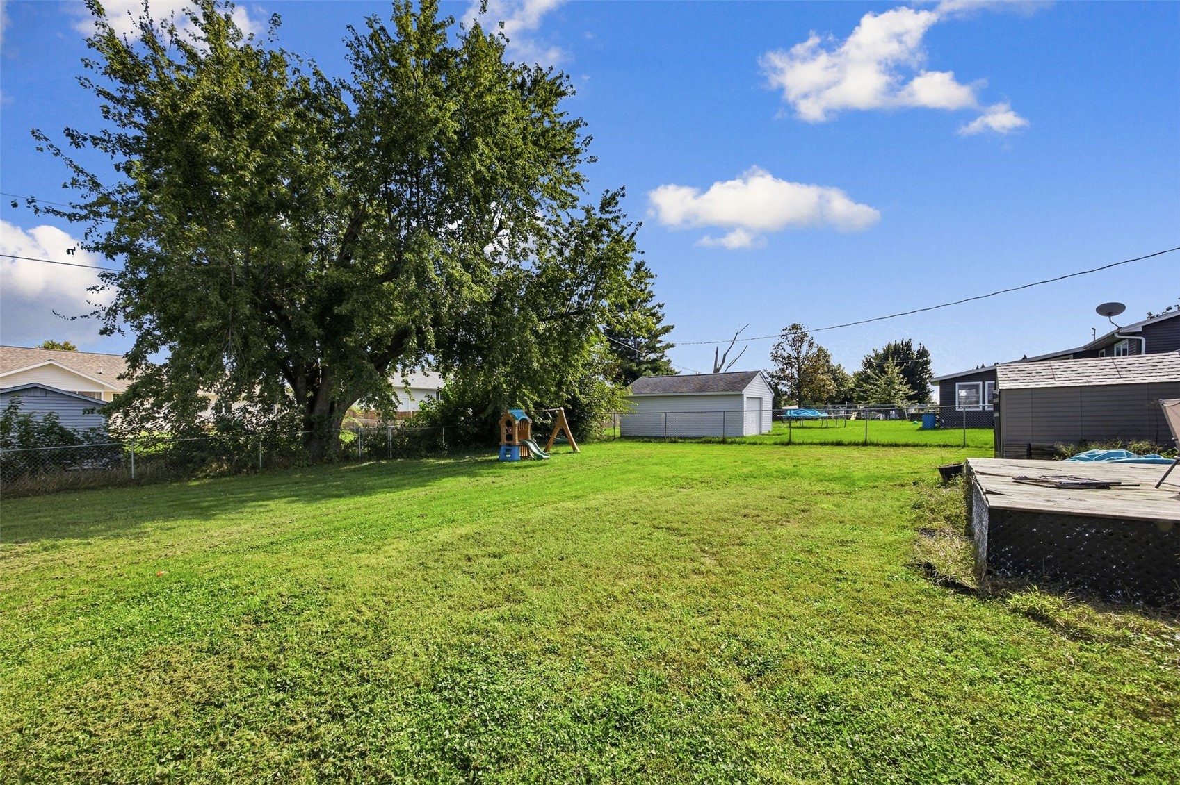 404 A Avenue Atkins IA 52206