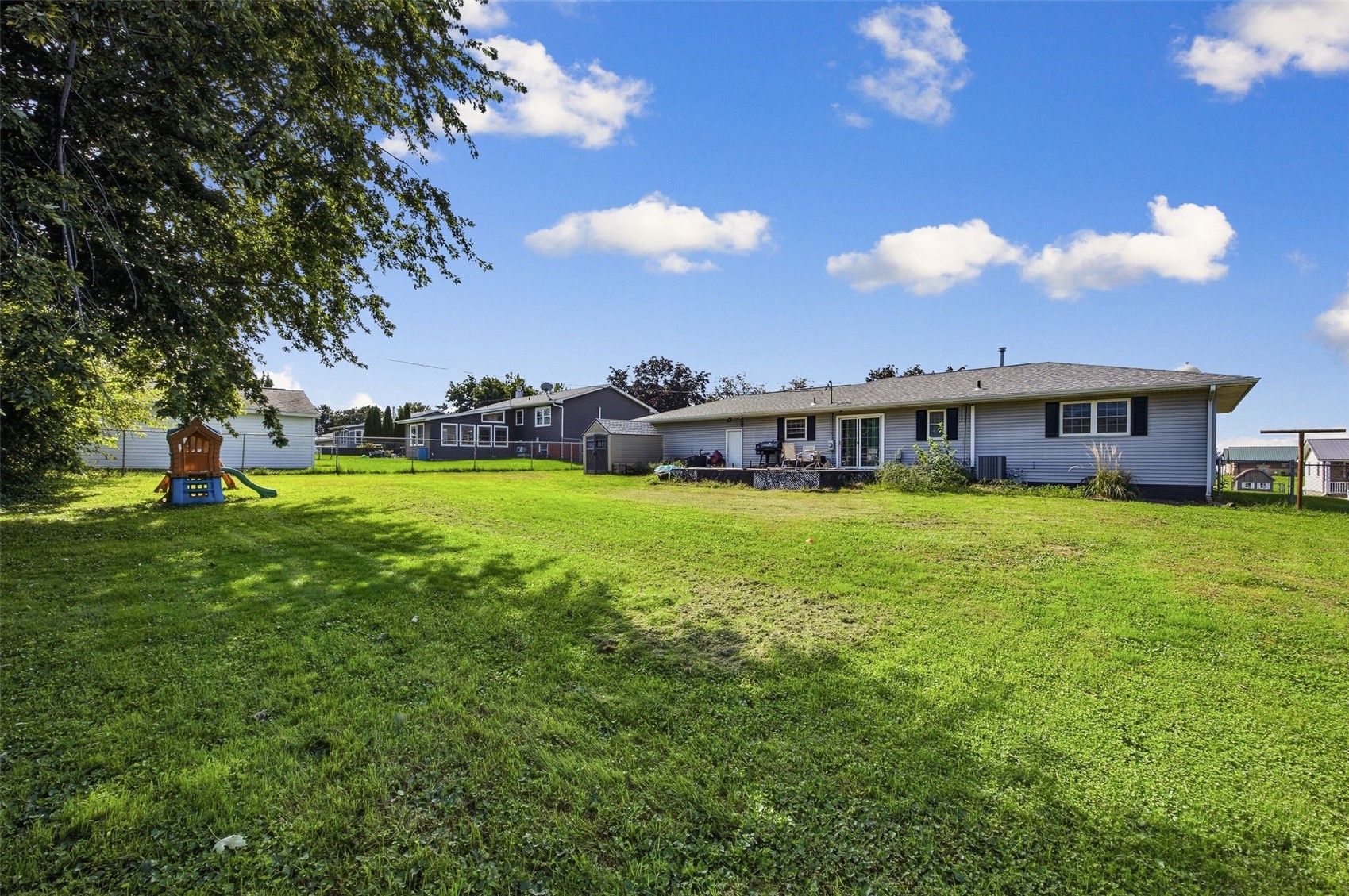 404 A Avenue Atkins IA 52206