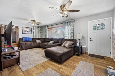 404 A Avenue Atkins IA 52206