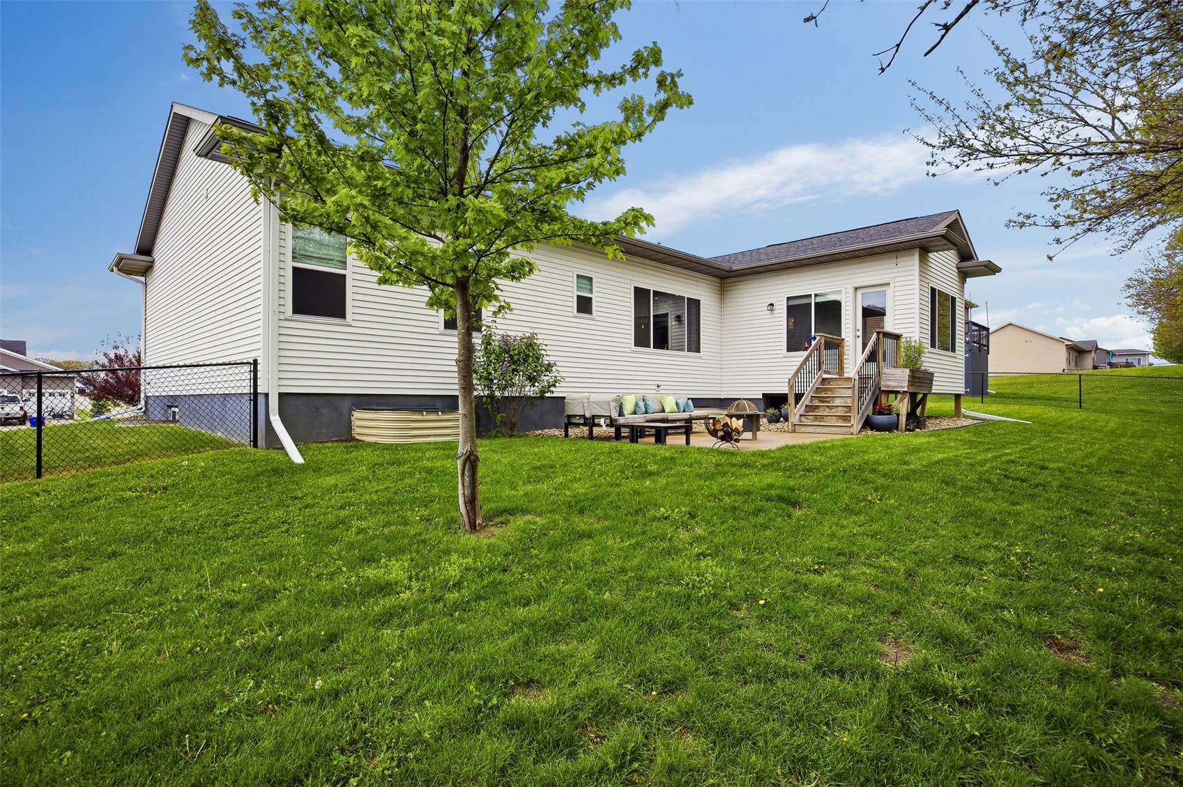 572 Fawn Avenue Tiffin IA 52340