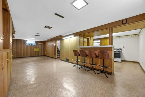 212 22nd Street NW Cedar Rapids IA 52405