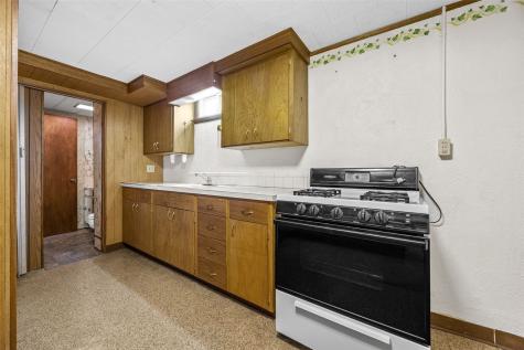 212 22nd Street NW Cedar Rapids IA 52405