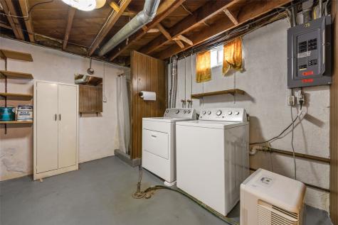 212 22nd Street NW Cedar Rapids IA 52405