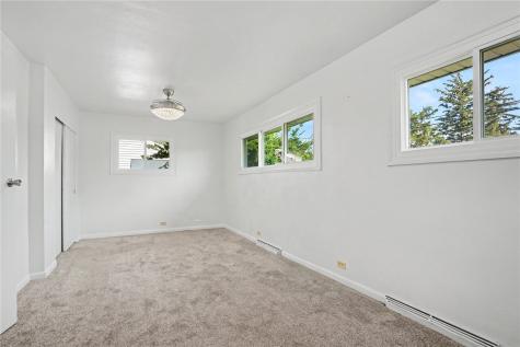421 Wilson Avenue Drive SW Cedar Rapids IA 52404