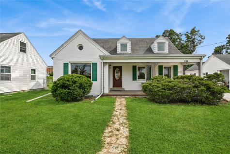 137 19th Avenue SW Cedar Rapids IA 52404