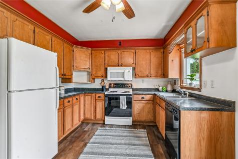 137 19th Avenue SW Cedar Rapids IA 52404