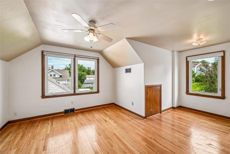 137 19th Avenue SW Cedar Rapids IA 52404