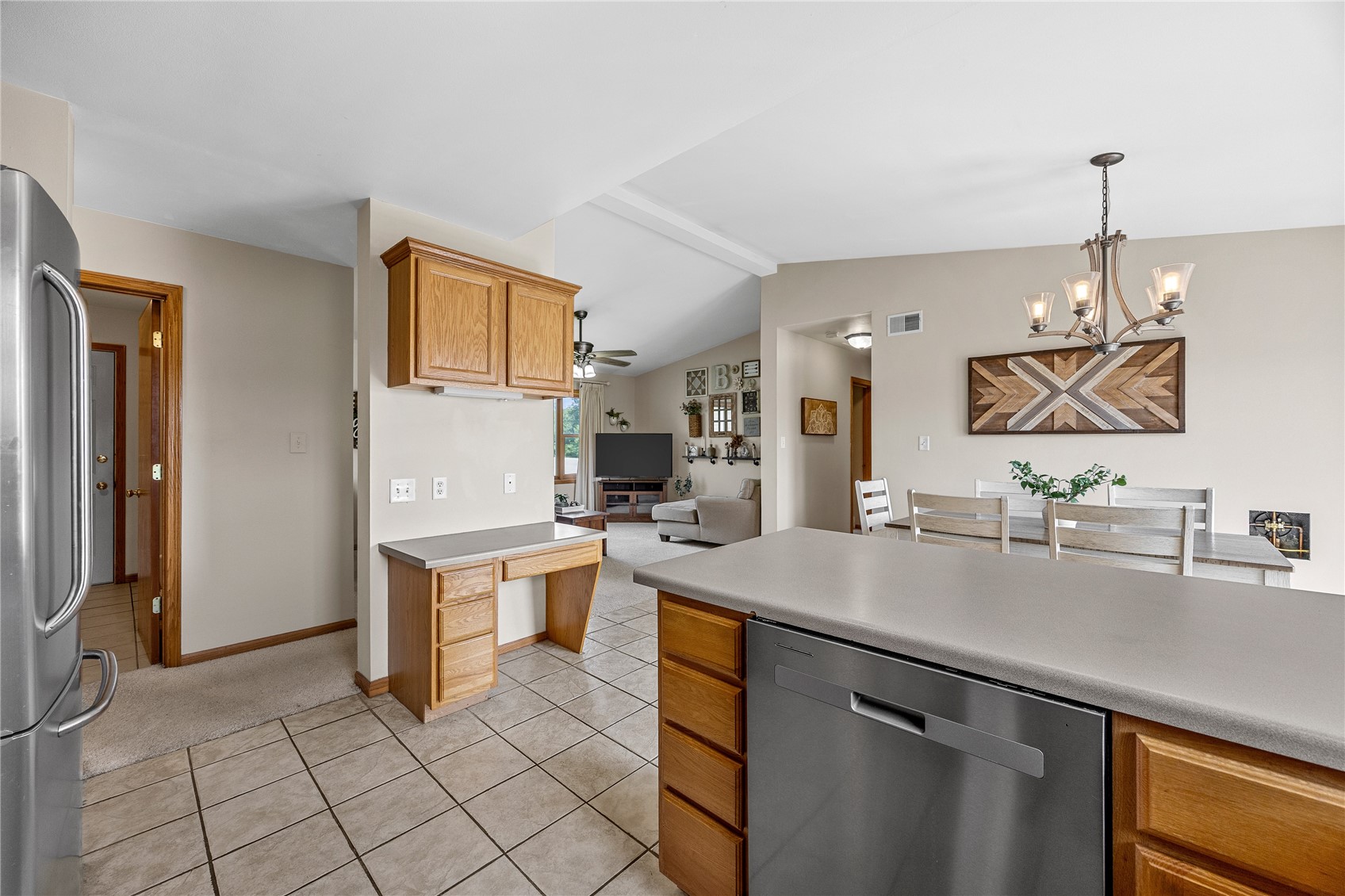 101 Bear Creek Palo IA 52324
