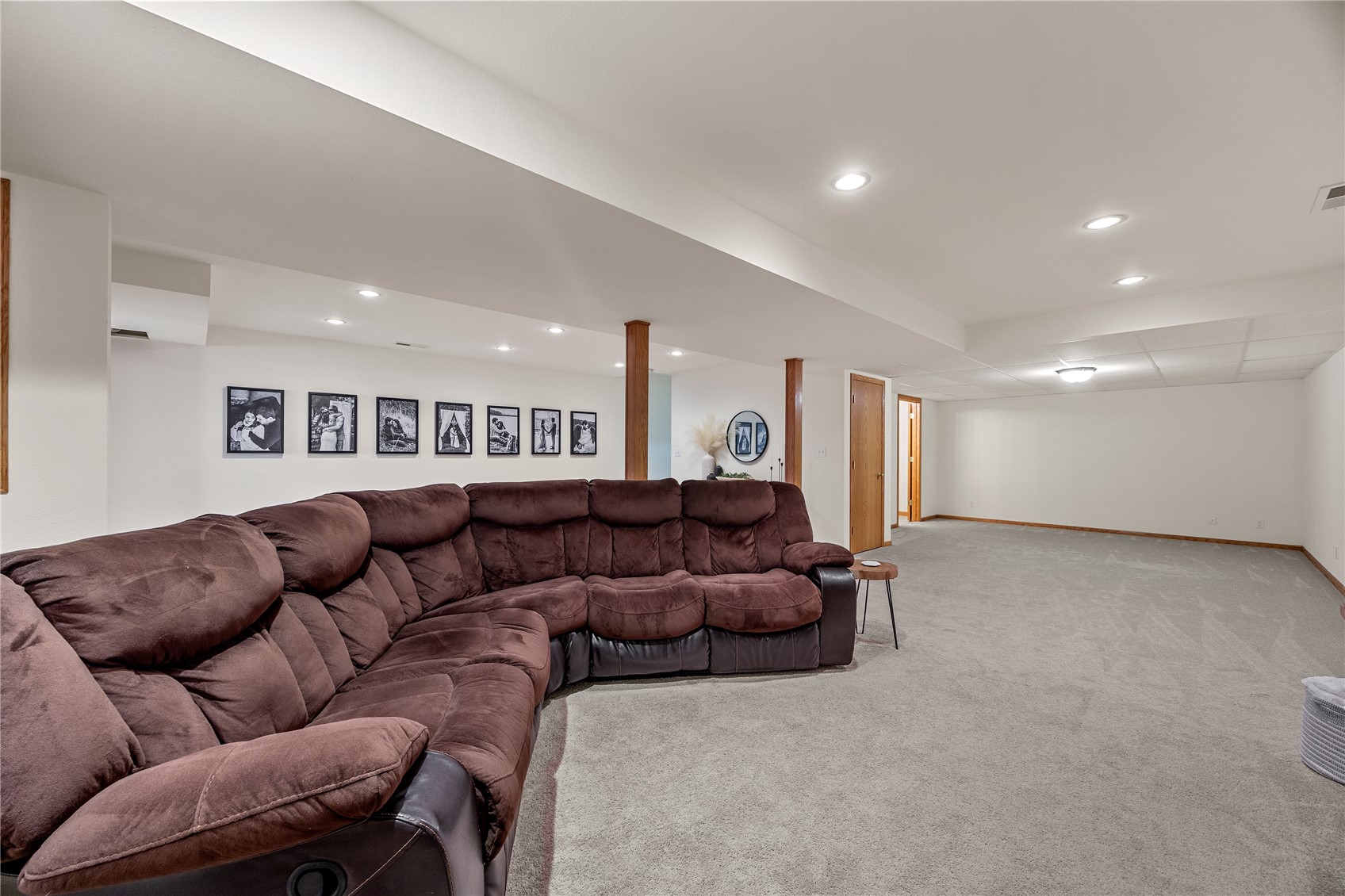 101 Bear Creek Palo IA 52324