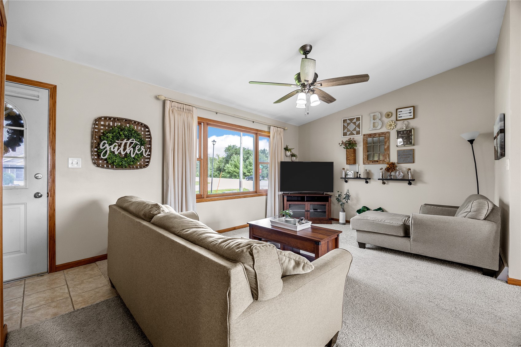 101 Bear Creek Palo IA 52324