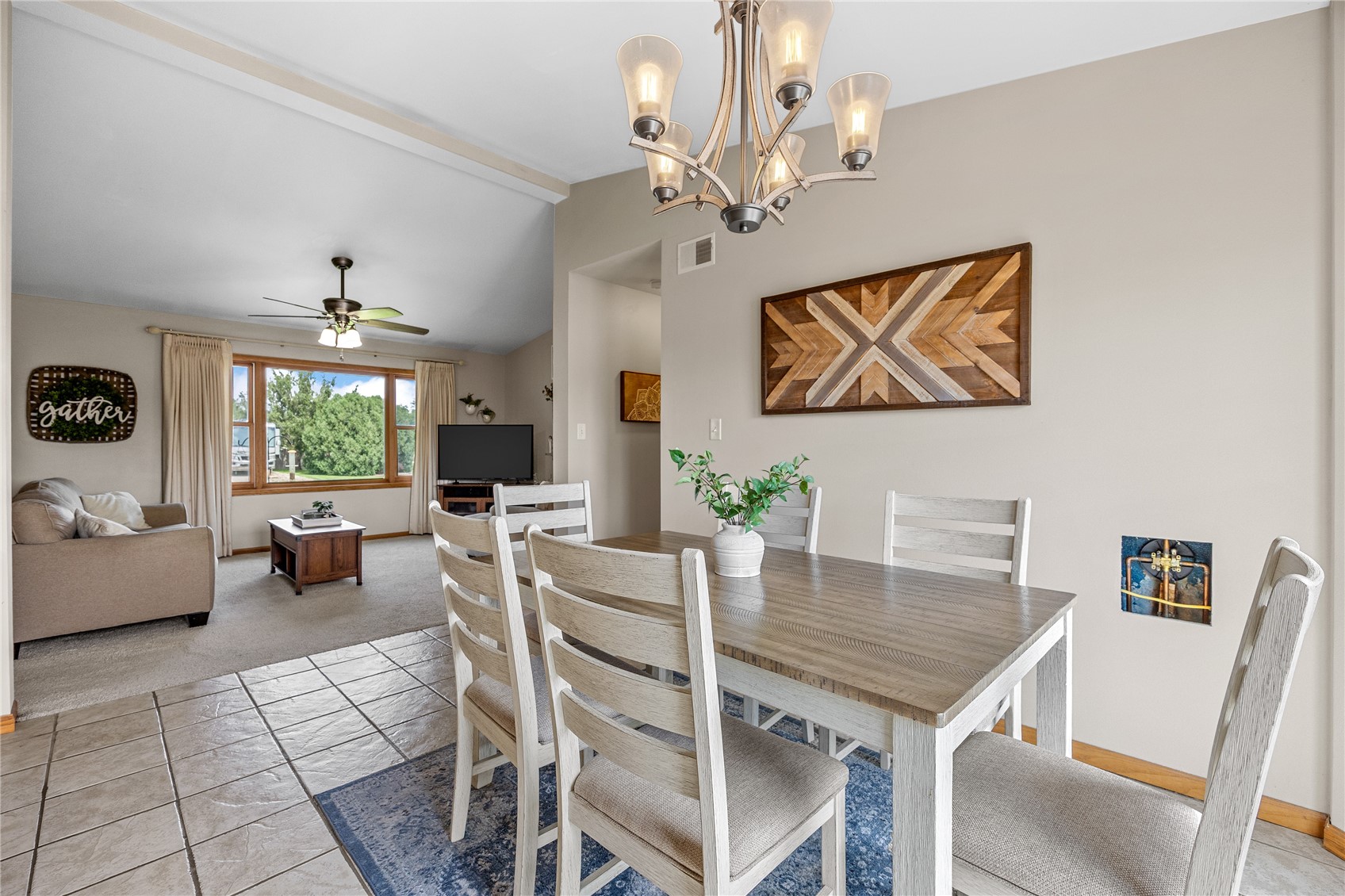 101 Bear Creek Palo IA 52324