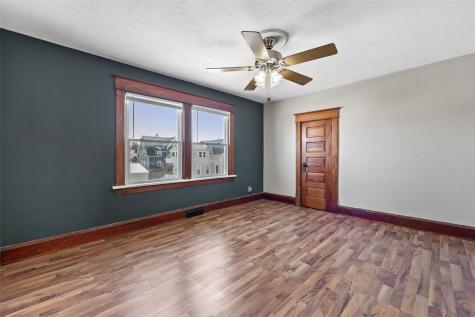 712 8th Street NW Cedar Rapids IA 52405
