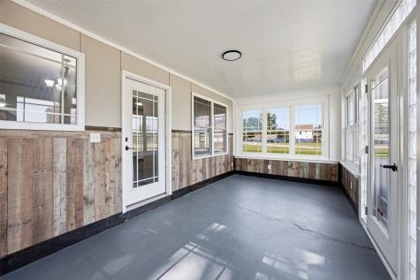 1842 Ellis Boulevard NW Cedar Rapids IA 52405