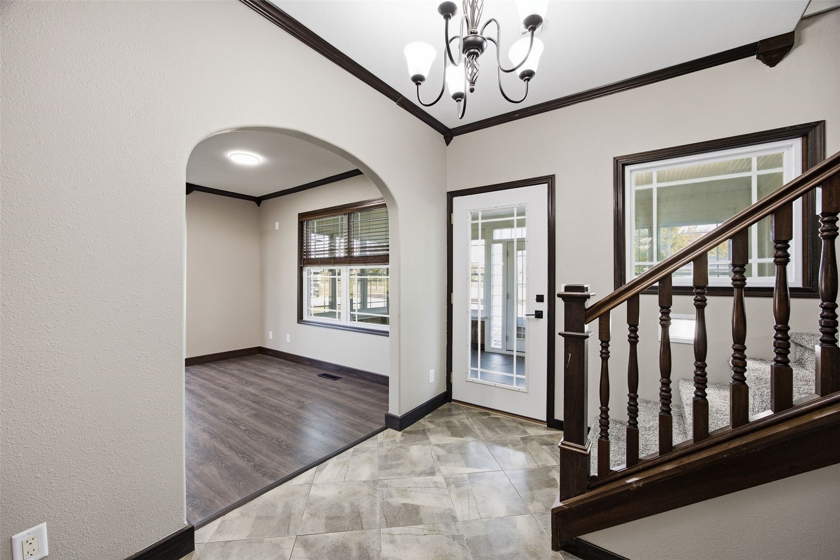 1842 Ellis Boulevard NW Cedar Rapids IA 52405