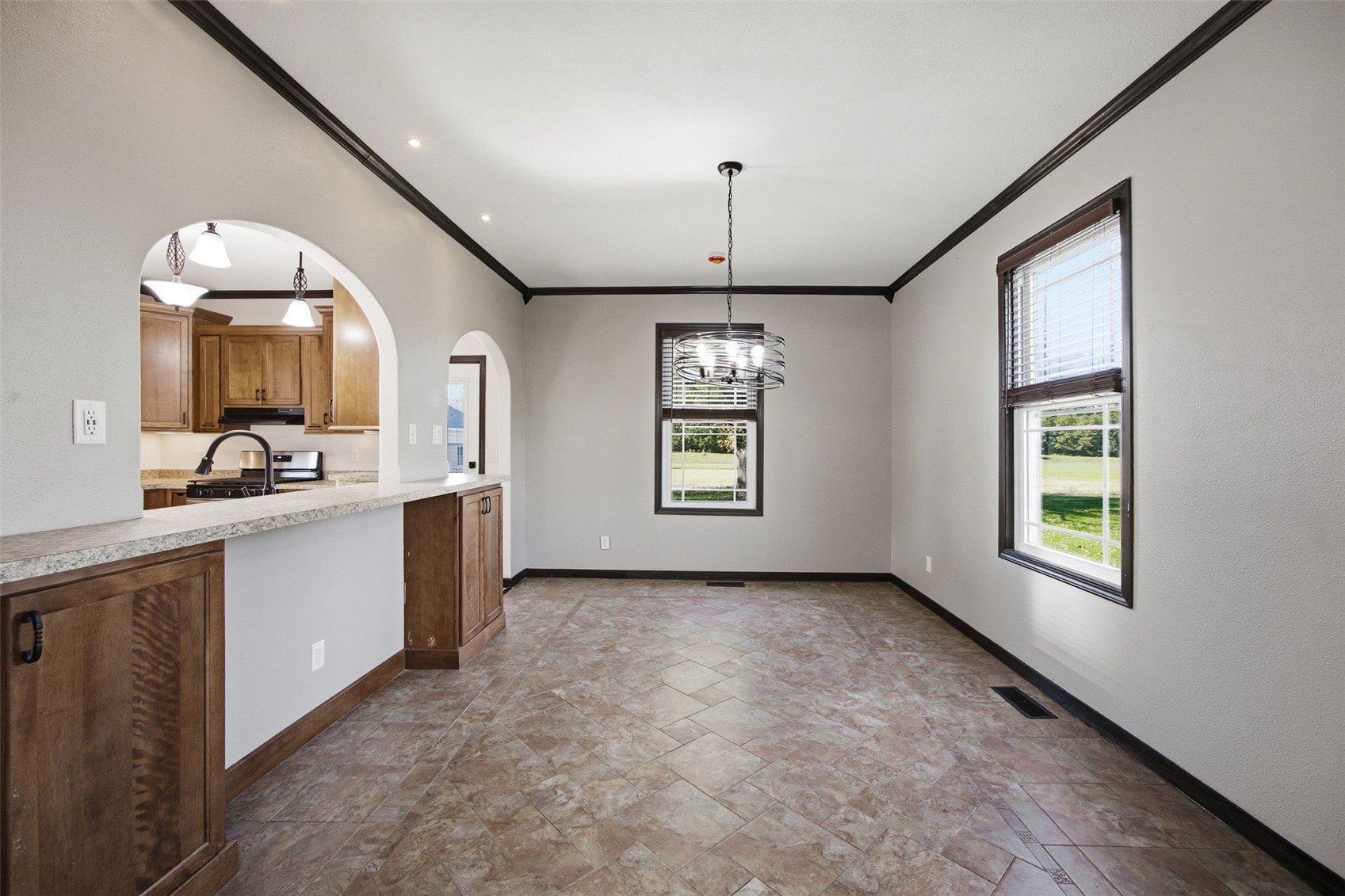 1842 Ellis Boulevard NW Cedar Rapids IA 52405