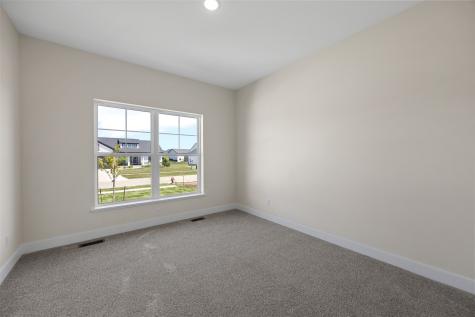 3007 Prairielight Court Hiawatha IA 52233