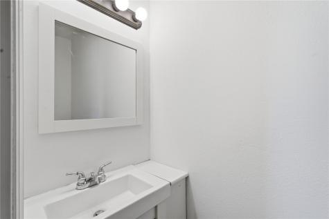 111 Cottage Lane Montezuma IA 50171