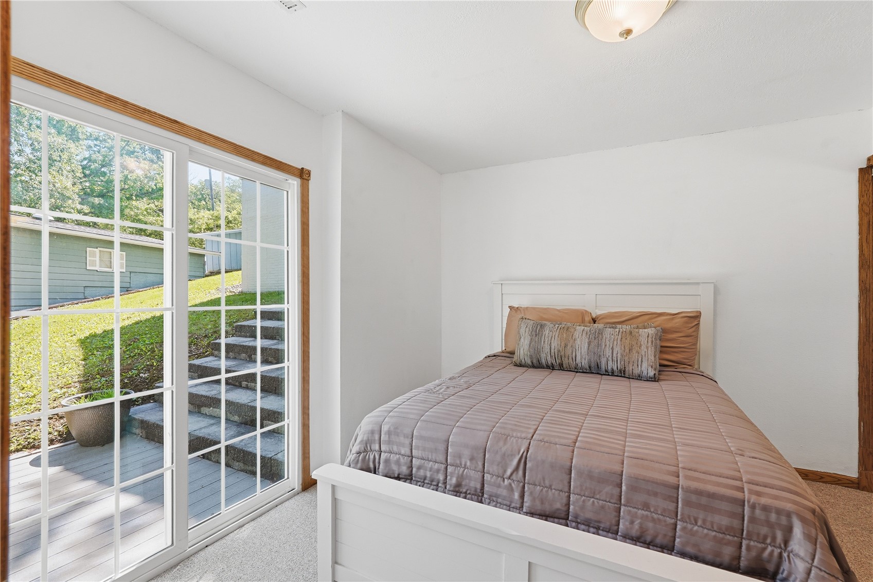 111 Cottage Lane Montezuma IA 50171
