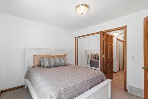 111 Cottage Lane Montezuma IA 50171