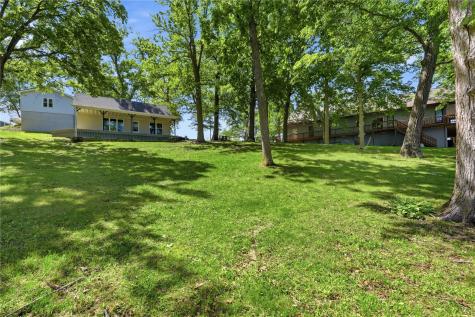 111 Cottage Lane Montezuma IA 50171