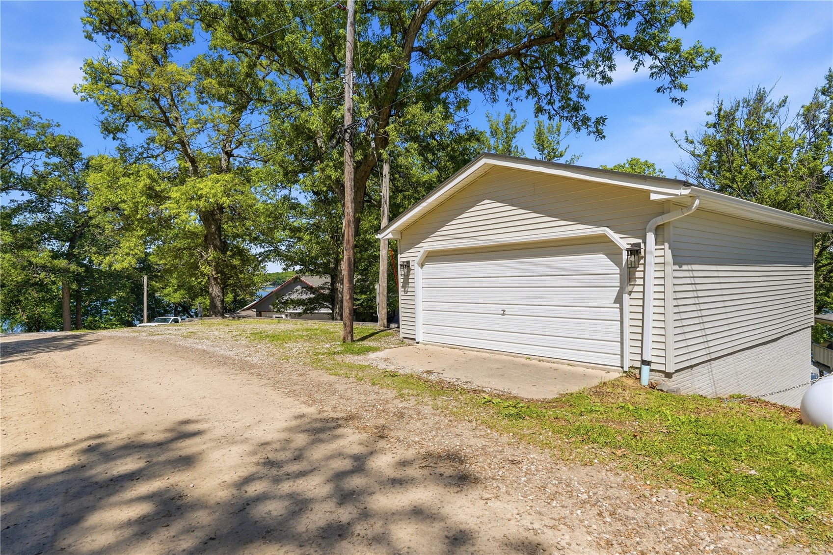 111 Cottage Lane Montezuma IA 50171
