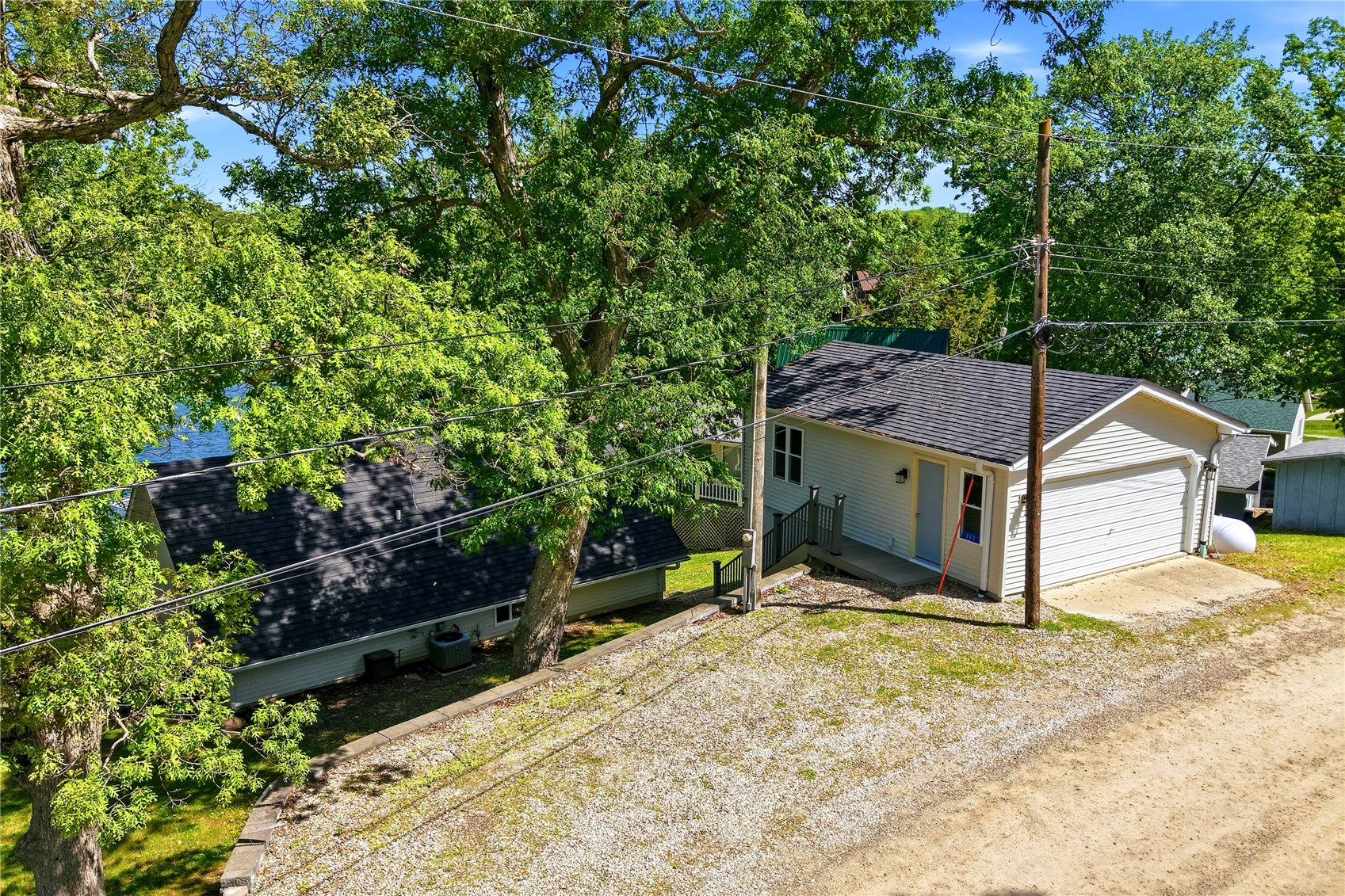 111 Cottage Lane Montezuma IA 50171