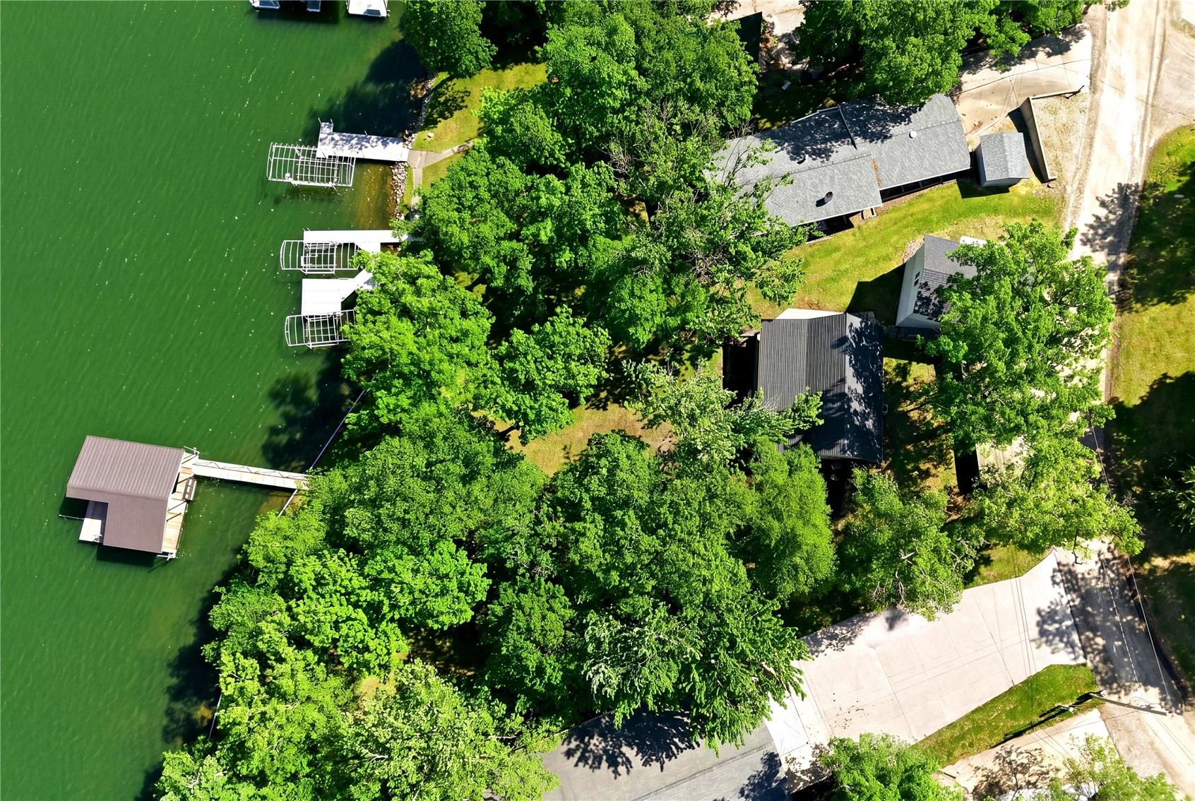 111 Cottage Lane Montezuma IA 50171