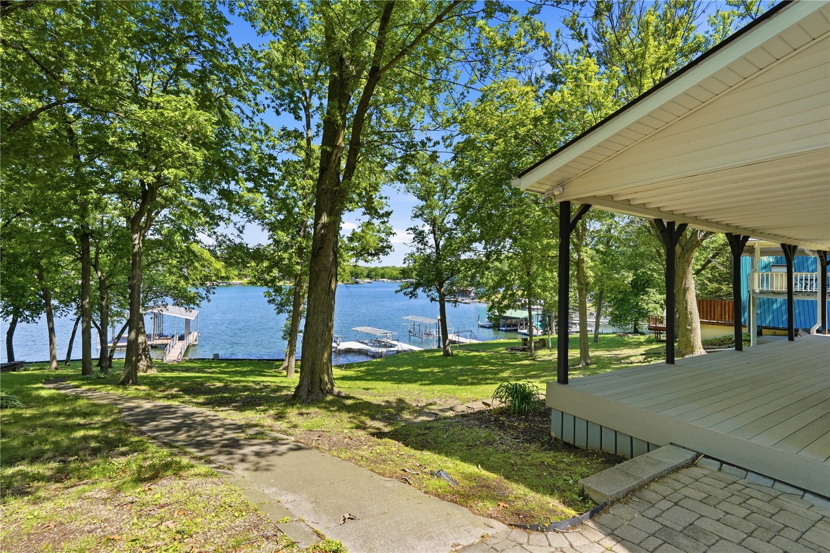 111 Cottage Lane Montezuma IA 50171