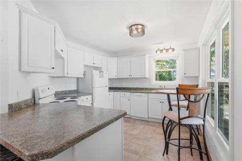 111 Cottage Lane Montezuma IA 50171
