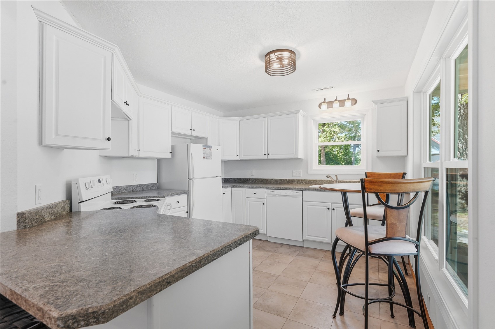 111 Cottage Lane Montezuma IA 50171