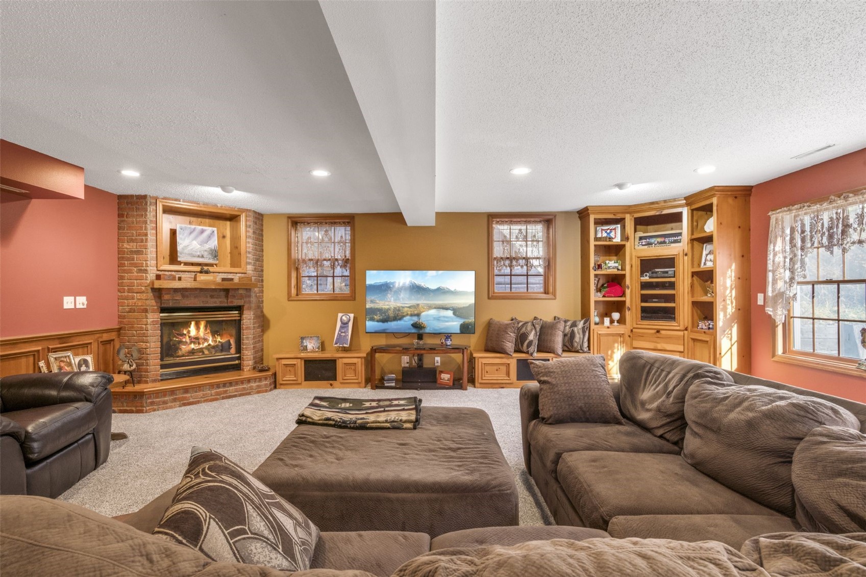 3098 Sandy Beach Road NE Solon IA 52333