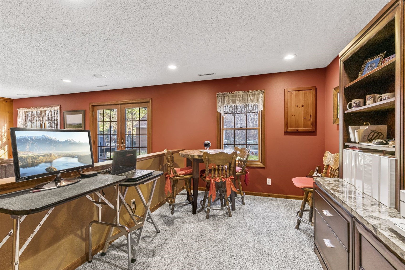 3098 Sandy Beach Road NE Solon IA 52333