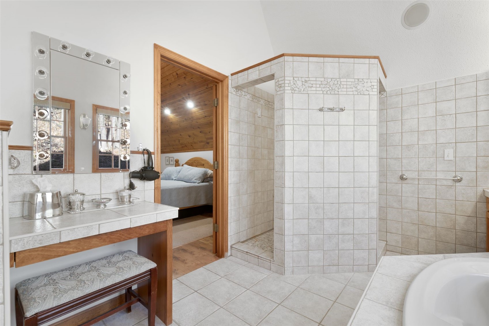 3098 Sandy Beach Road NE Solon IA 52333