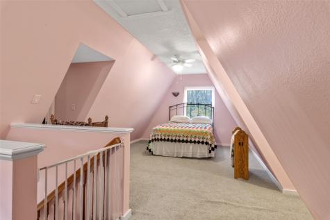 3098 Sandy Beach Road NE Solon IA 52333
